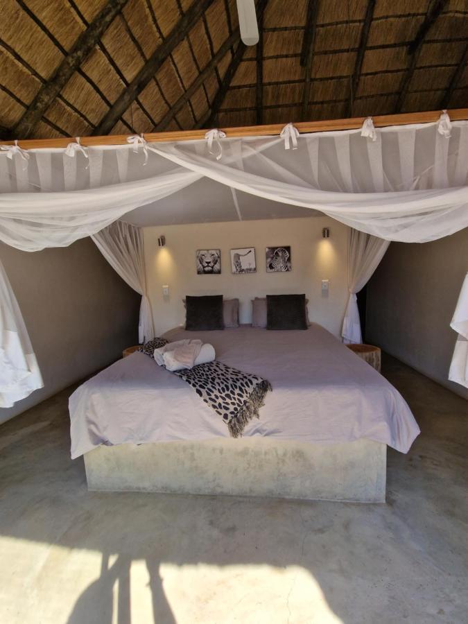 Pata Pata House Villa Marloth Park Dış mekan fotoğraf